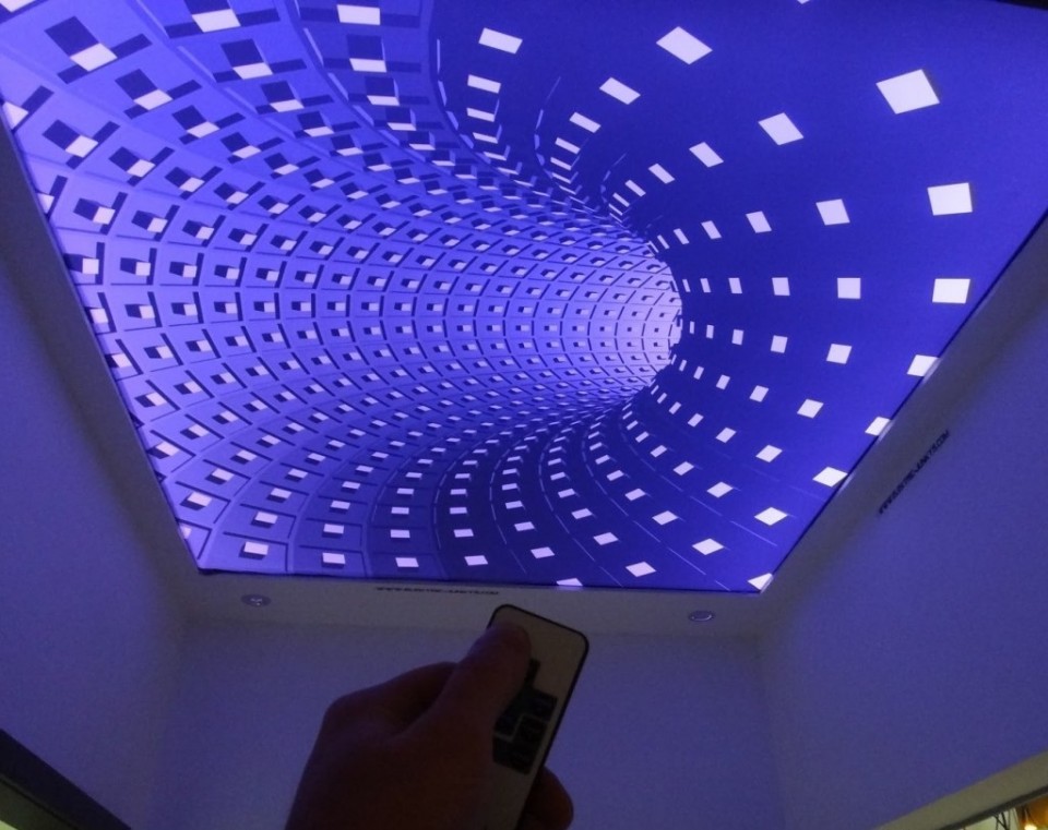 Заказать 3d натяжные потолки в г. Нея
